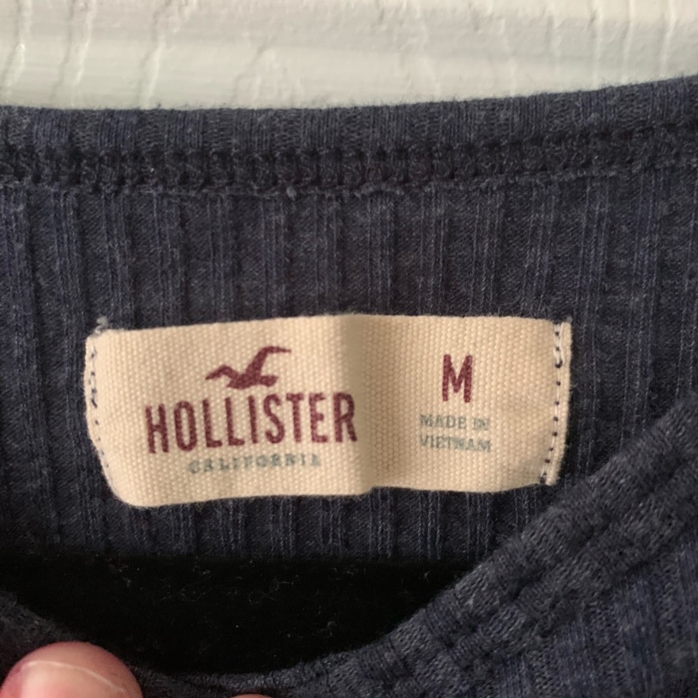 Basic Ribbed Crop Top NWOT - Picture 3 of 3